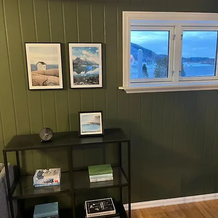 Idyllic House By The Fjords And Mountains * Reistad (More og Romsdal)