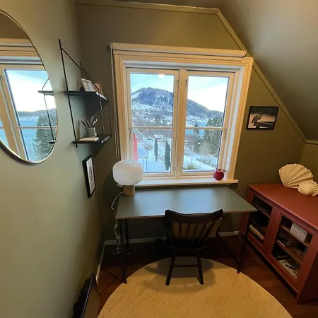 Idyllic House By The Fjords And Mountains Holiday home Reistad (More og Romsdal)